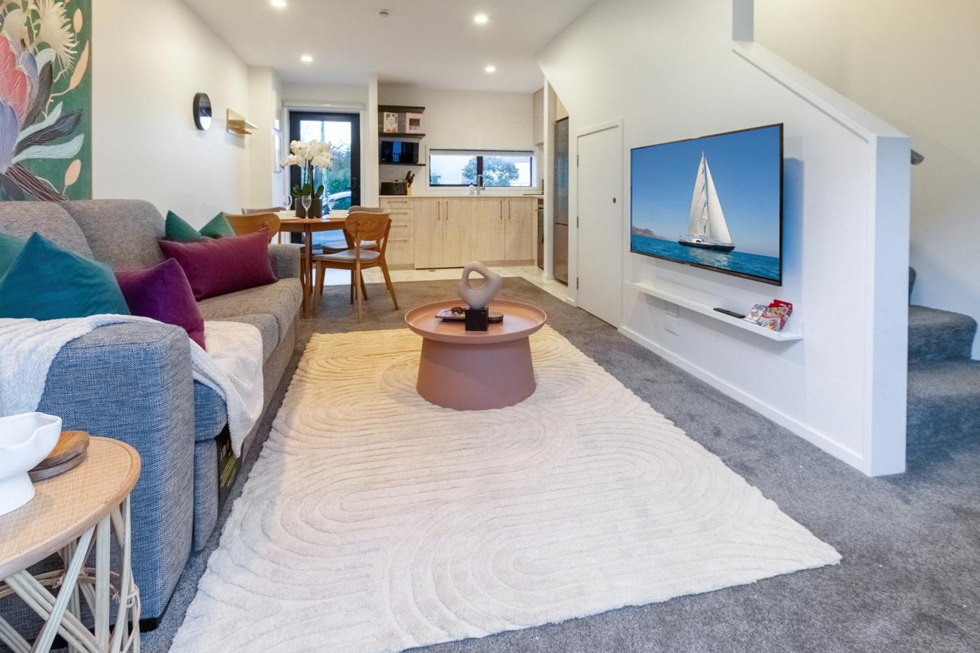 Urban Elegance - 2 Bed, 2 Bath In The Cbd Διαμέρισμα Κράισττσερτς Εξωτερικό φωτογραφία